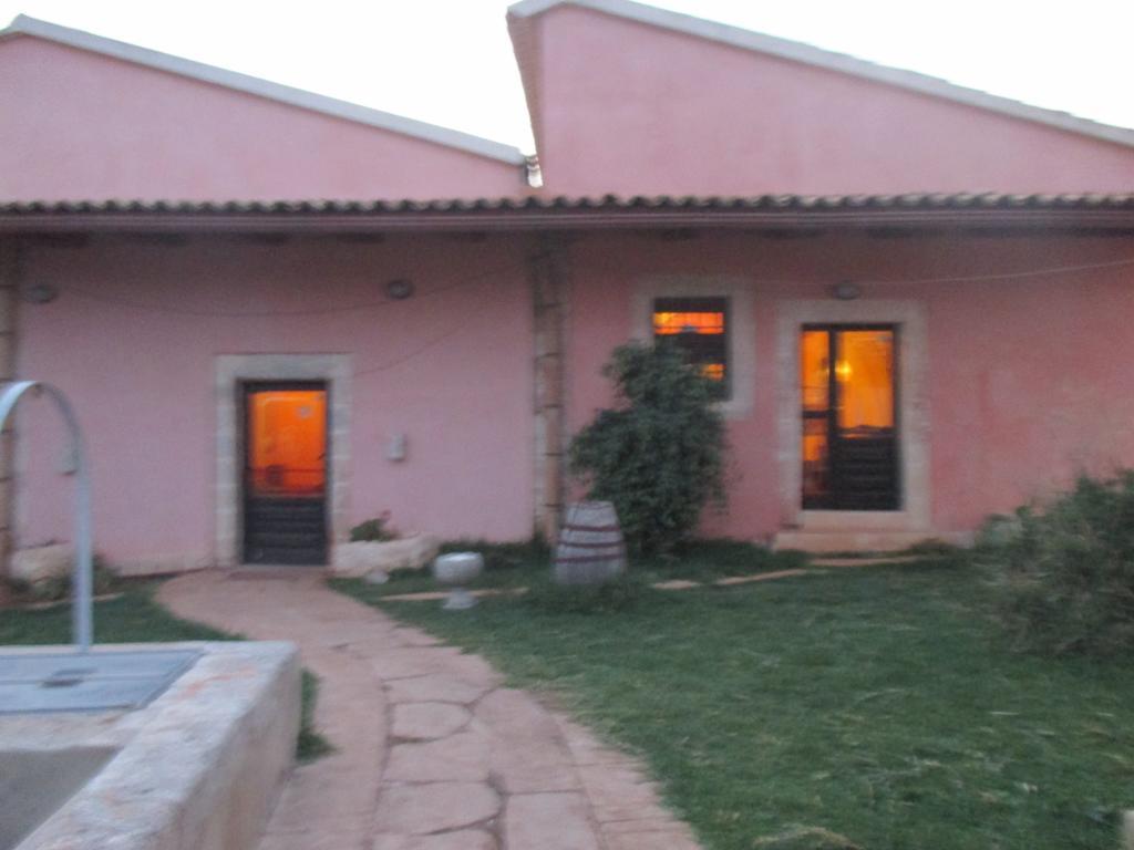 Le Mangiatoie Del Re Giordano Avola Exterior foto
