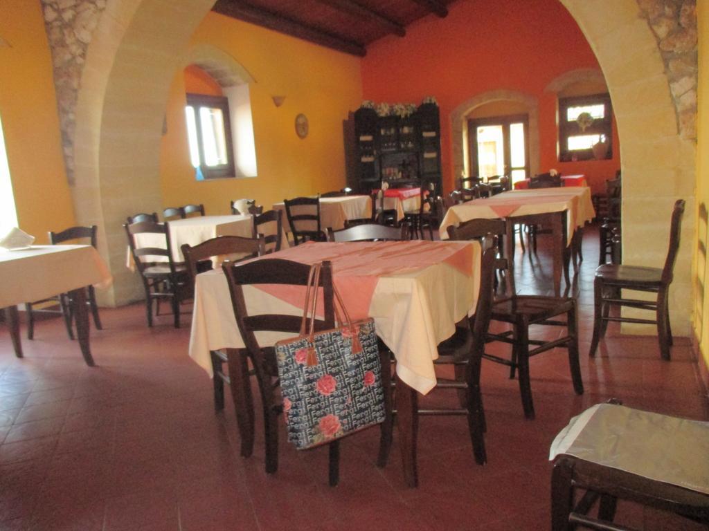 Le Mangiatoie Del Re Giordano Avola Exterior foto